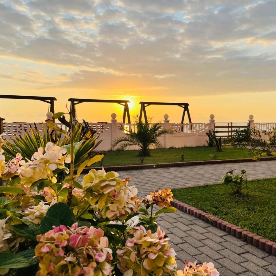 Sea Line Hotel Shekhvetili Exterior foto